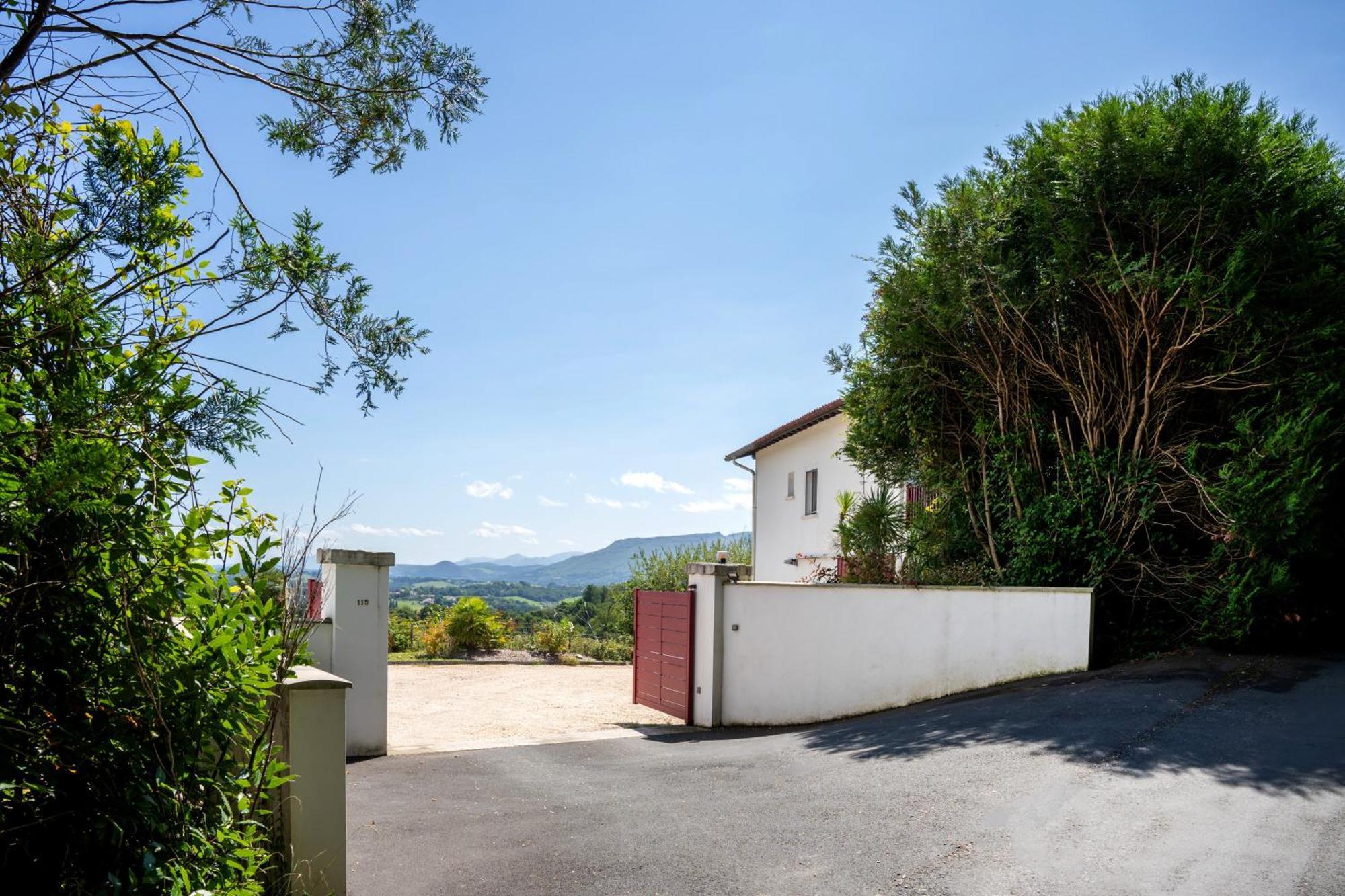 Appart 12 Pers 5Km Plage Hendaye Уррюнь Экстерьер фото